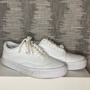 White leather skate vans